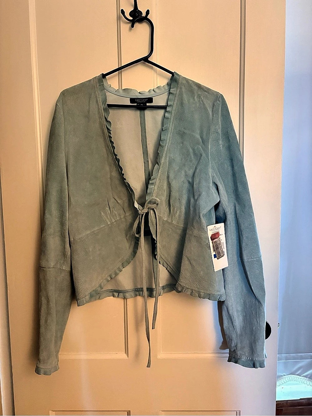 Vintage 100% Leather Tie-Front Ruffle Shrug Jacket